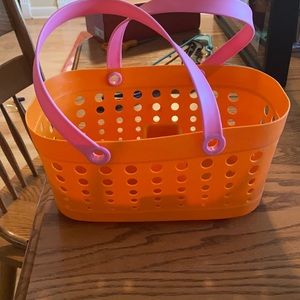 Bath tote